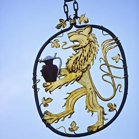 Hotel Zum Lowen Lahr (Baden-Wurttemberg)